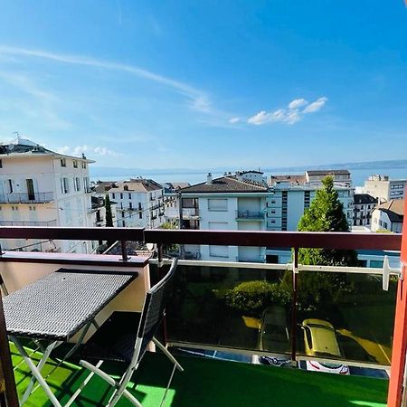 F2 près débarcadère, en centre ville, des thermes EVIAN LES BAINS Esterno foto